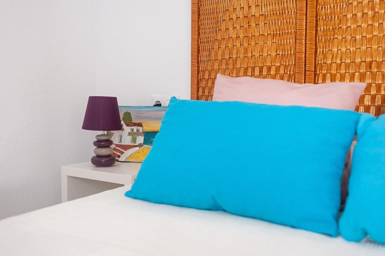 Apartamento Lola - Sólo Familias Conil De La Frontera Exterior foto